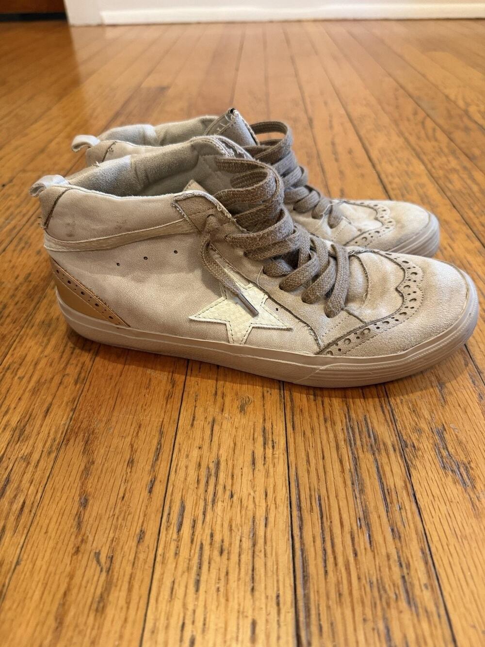 Shu Shop Serena Shoes Womens Size 8 Beige Suede High Top Sneakers 0000000303